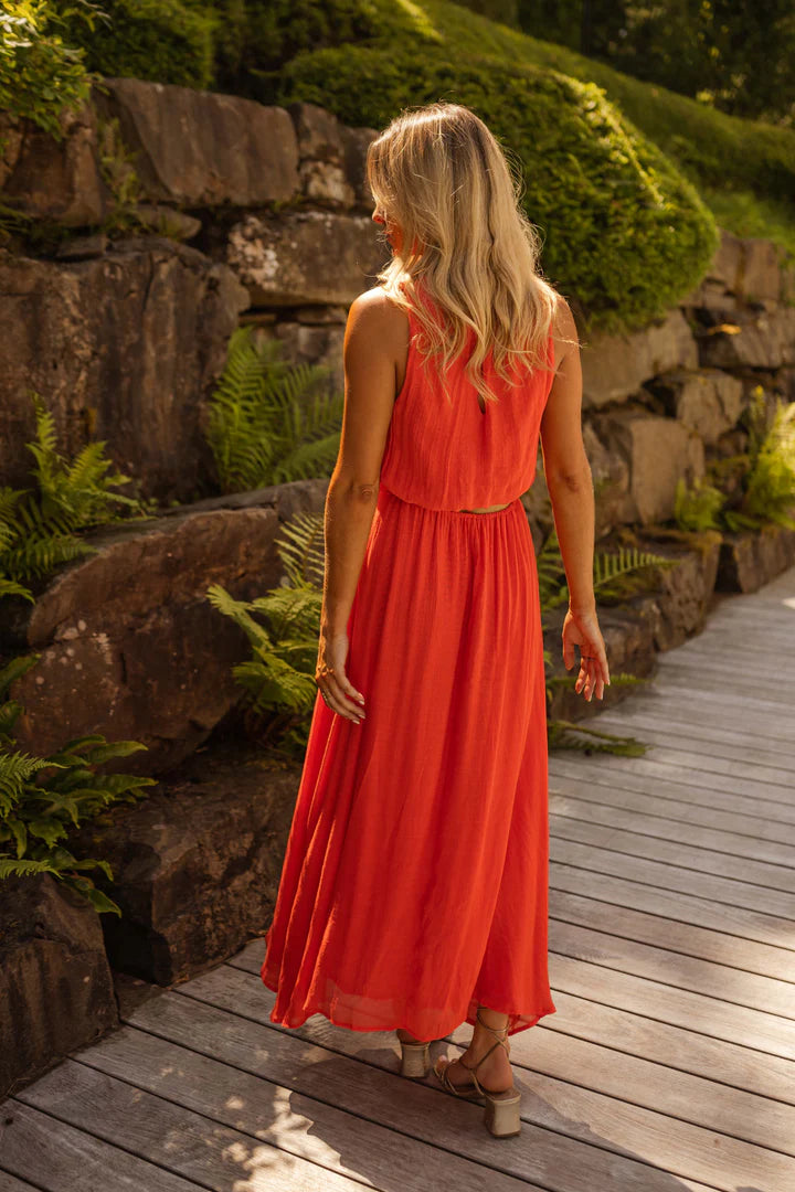 LISA™ | Bold & Bright – The Summer Dress in Vivid Orange