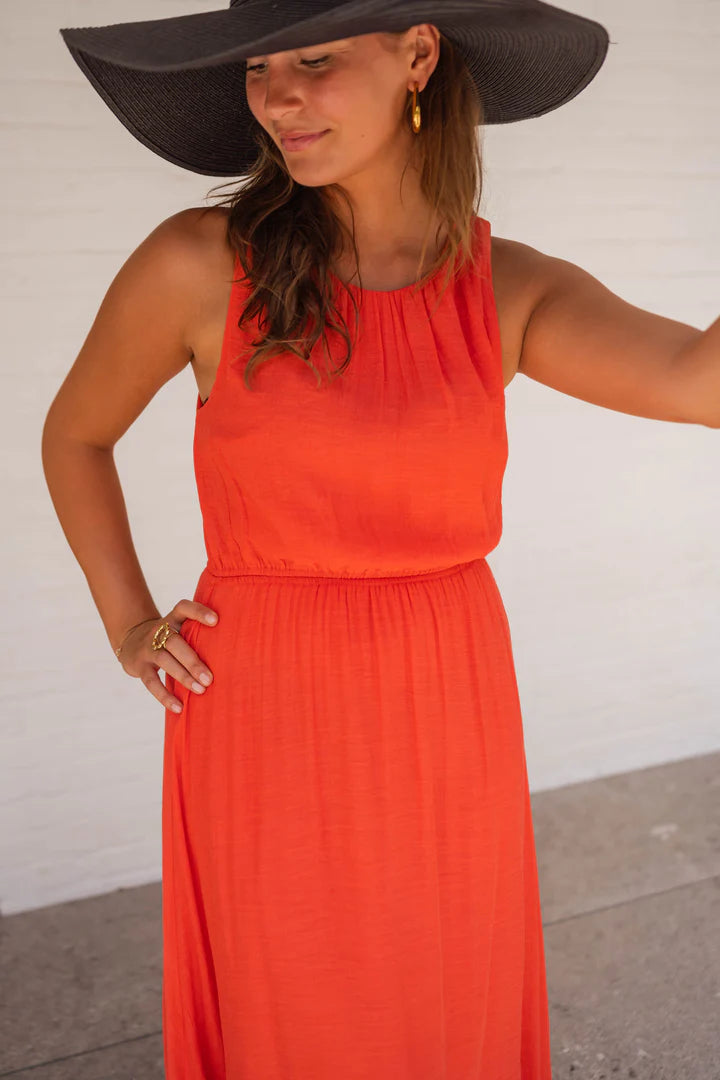LISA™ | Bold & Bright – The Summer Dress in Vivid Orange