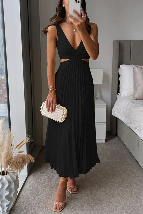 ELSA | Pleated Midi Dress – Luxury Redefined