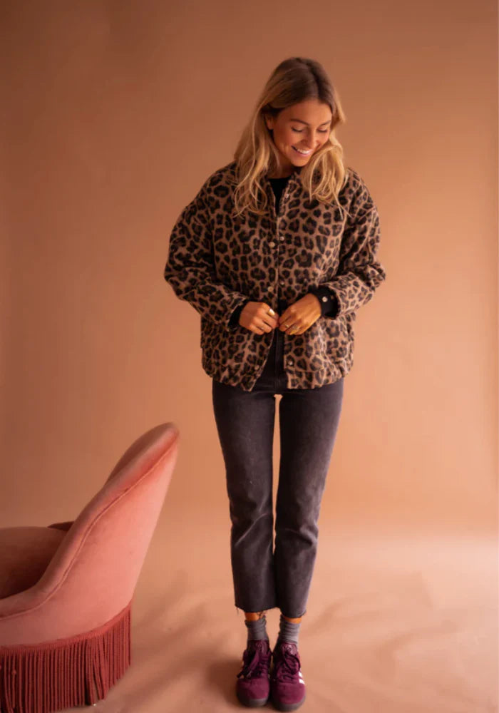 LEONA™ | Bold Leopard Print Bomber Jacket