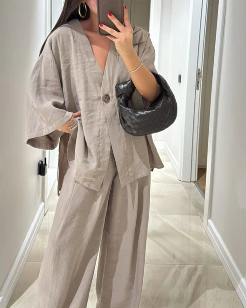 MAJESTY | V-Neck Two-Piece Set